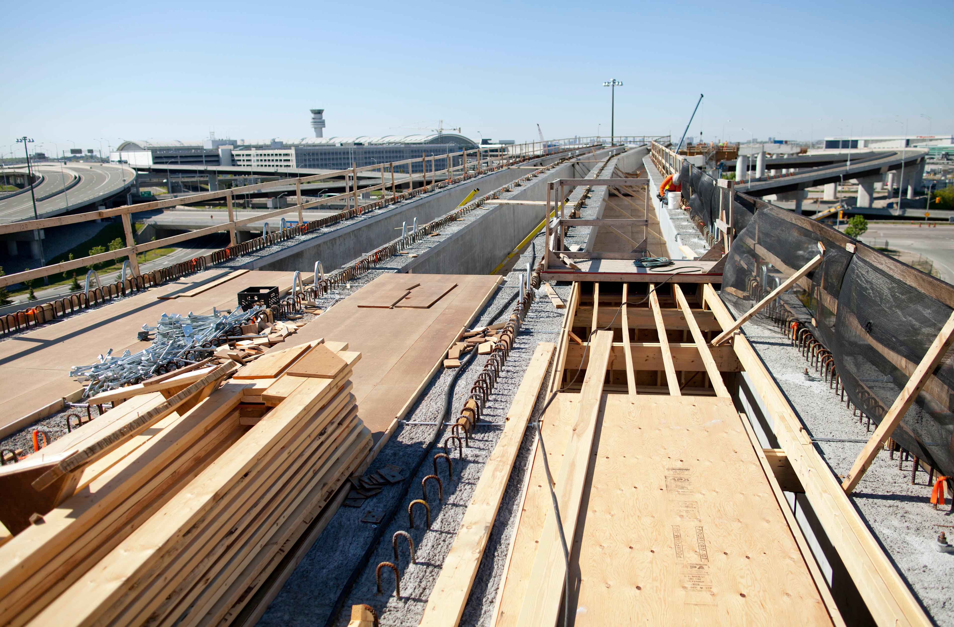 UP Express construction